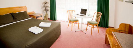 Manifold Motor Inn - Tourism Brisbane 1