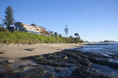 Oceanfront Motel - Tourism Brisbane 0