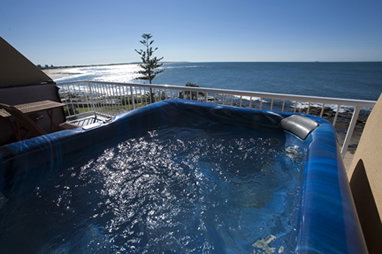 Oceanfront Motel - Tourism Brisbane 1