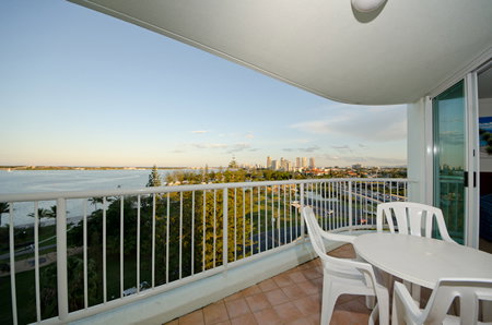 Crystal Bay Resort - Tourism Brisbane 1