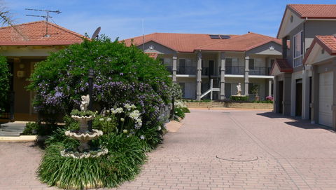 Meridian Resort - Tourism Brisbane 6