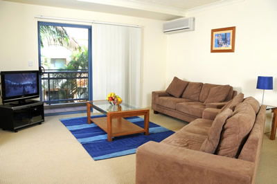Bella Mare Beachside Apartments - Brisbane 4u 2