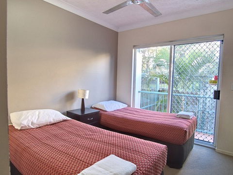 Grande Florida Beachside Resort - Brisbane 4u 1