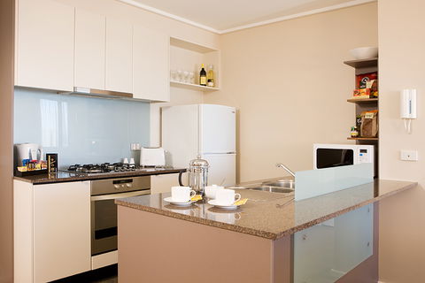 Melbourne Short Stay Apartments - Tourism Brisbane 1