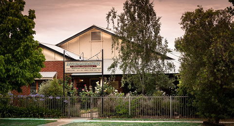 Millies Guesthouse & Serviced Apartments - Tourism Brisbane 0