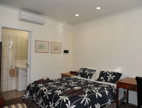 Norwood House Motel & Reception Centre - Tourism Brisbane 3