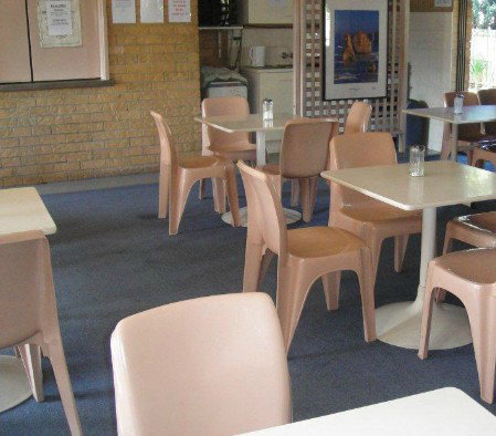 Ascot Budget Inn - Tourism Brisbane 3