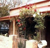 Bluebird Cottage - Tourism Brisbane