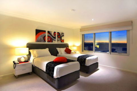 Bunbury Seaview Apartments - Brisbane Tourism 3