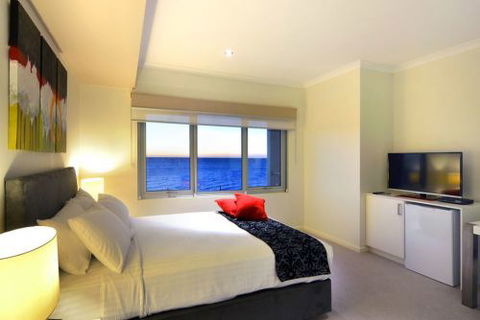 Bunbury Seaview Apartments - Brisbane Tourism 4