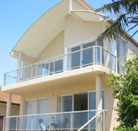 Beach House Sydney - Brisbane Tourism
