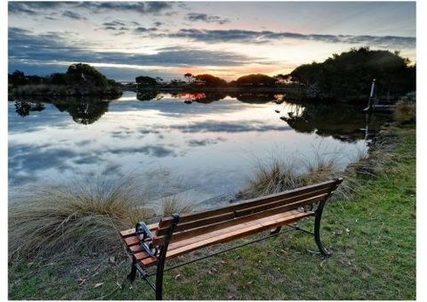 Stanley Lakeside Spa Cabins - Tourism Brisbane 7