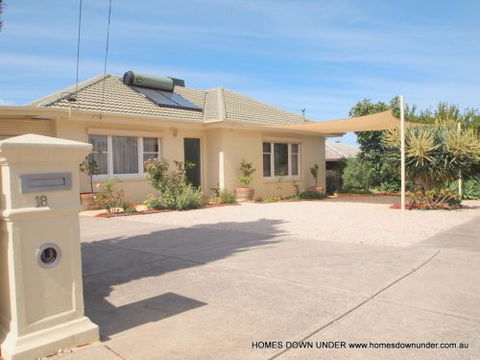 Homes Down Under - Brisbane Tourism 3