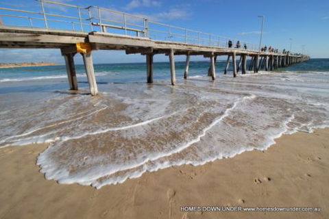 Homes Down Under - Brisbane Tourism 6
