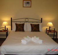 Snowstream Riverside Apartments - Tourism Brisbane
