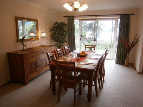 Portside Cygnet Accommodation - Brisbane Tourism 1