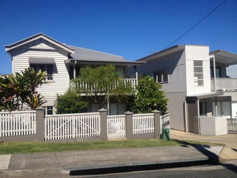 Short Stay Network - Brisbane 4u 1