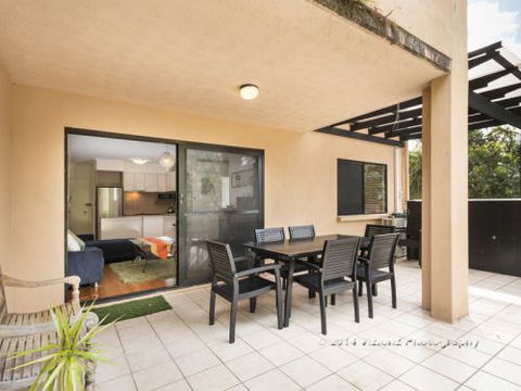 Short Stay Network - Brisbane 4u 7