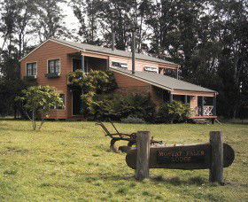 Moffat Falls Lodge And Cottages - Brisbane 4u 0