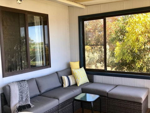 Fareview Beach House - Brisbane 4u 1