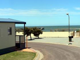 Arno Bay Caravan Park - Brisbane 4u 0