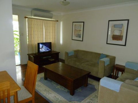 Rosehill Apartments - Tourism Brisbane 3