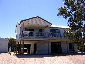Acacia Beach House - Brisbane 4u 0