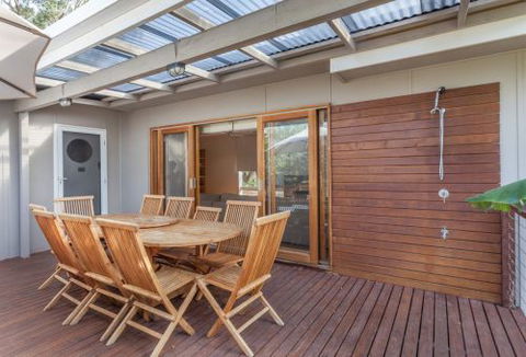 Amour Eva Retreats  - Brisbane 4u 5