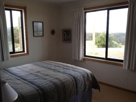 Southern Ocean Lookout - Tourism Brisbane 4