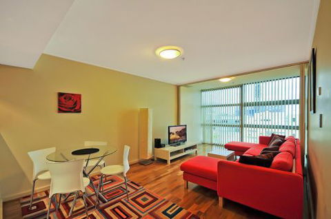 Astra Apartments - St Leonards - Tourism Brisbane 0
