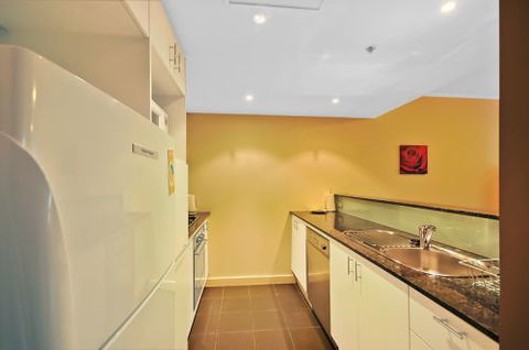 Astra Apartments - St Leonards - Tourism Brisbane 2