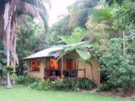 Cottages On The Creek - Tourism Brisbane 0
