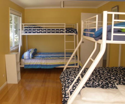 Coochiemudlo Island Family Beach House - Tourism Brisbane 7