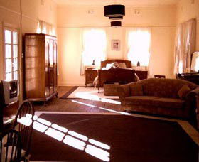 Old Parkes Convent - Tourism Brisbane 0