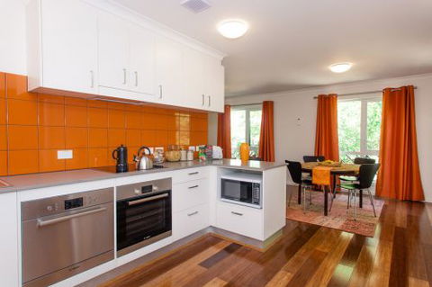 One Of A Kind Apartments - Brisbane 4u 5