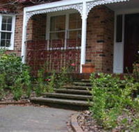 Leura Camellias - Brisbane Tourism