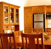 Cottages On Lovedale - Brisbane Tourism