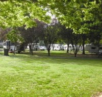 Cowra Van Park - Brisbane 4u