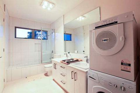 MORNINGTON PENINSULA ACCOMMODATION BEACH HOUSE - Tourism Brisbane 4