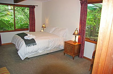 Woodlands Retreat - Brisbane Tourism 2