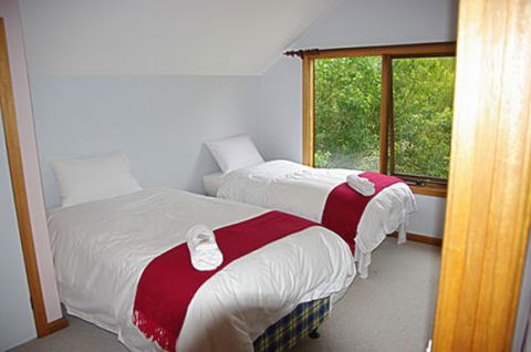 Woodlands Retreat - Brisbane Tourism 5