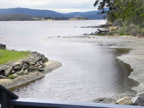 Huon Charm Waterfront Cottages - Tourism Brisbane 2