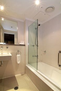 Quality Hotel Batman's Hill On Collins - Brisbane 4u 18