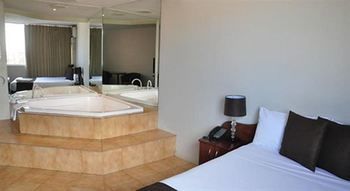 City Park Hotel - Brisbane 4u 3