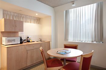 Crossley Hotel Melbourne - Tourism Brisbane 5