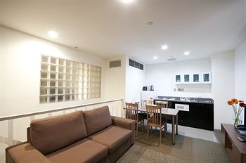Crossley Hotel Melbourne - Tourism Brisbane 9