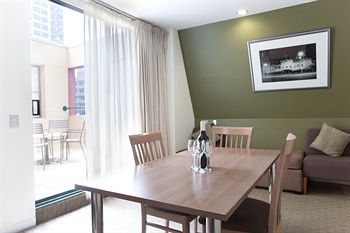 Crossley Hotel Melbourne - Tourism Brisbane 11