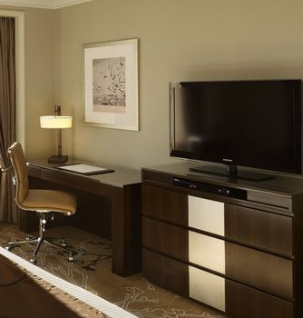 Shangri-La Hotel, Sydney - Tourism Brisbane 40