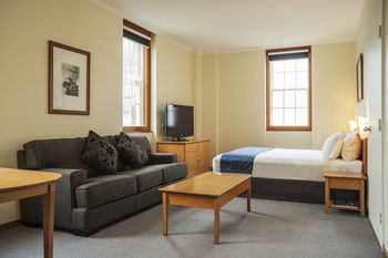 Holiday Inn Old Sydney The Rocks - Tourism Brisbane 11
