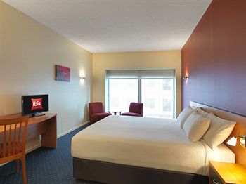 Ibis Melbourne Little Bourke Street - Tourism Brisbane 0